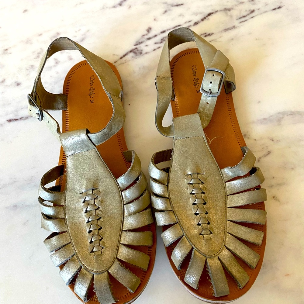 Zara kids sandals size 36